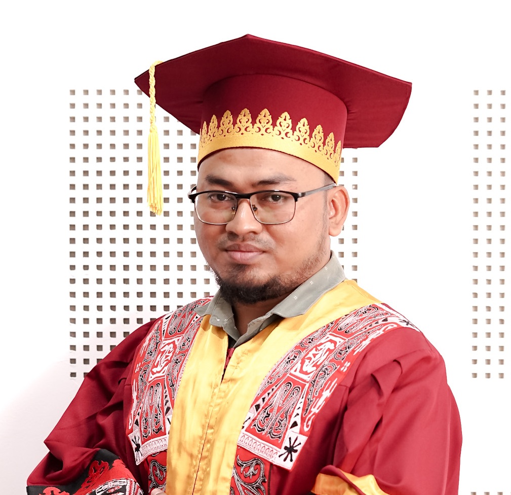 Dr. Muhammad Amin, M.Kom